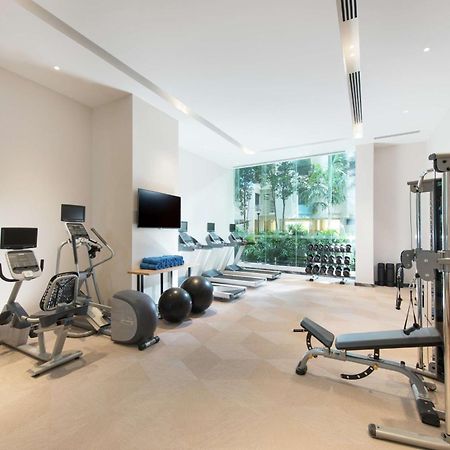 Hilton Garden Inn Singapore Serangoon  Bagian luar foto