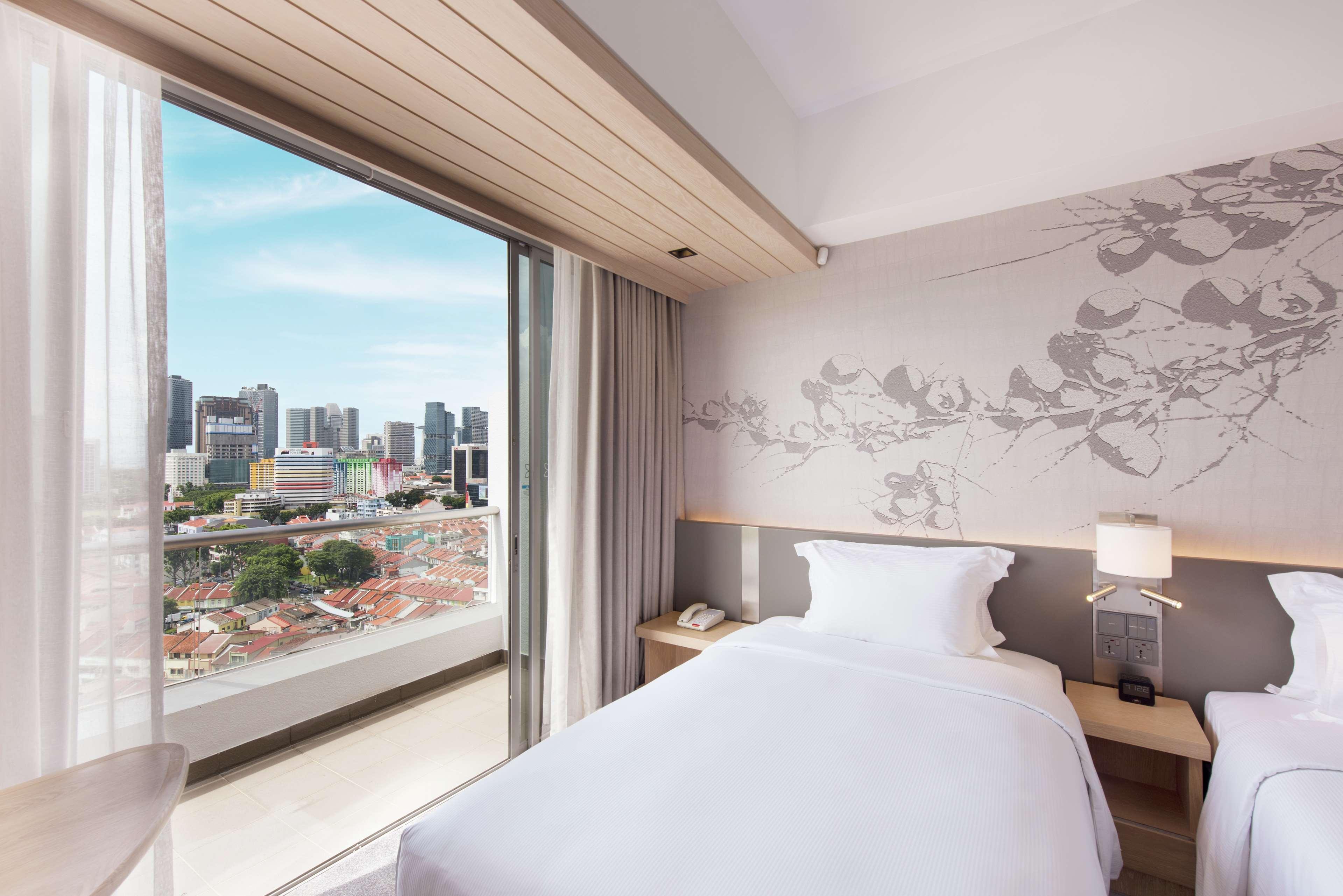 Hilton Garden Inn Singapore Serangoon  Bagian luar foto