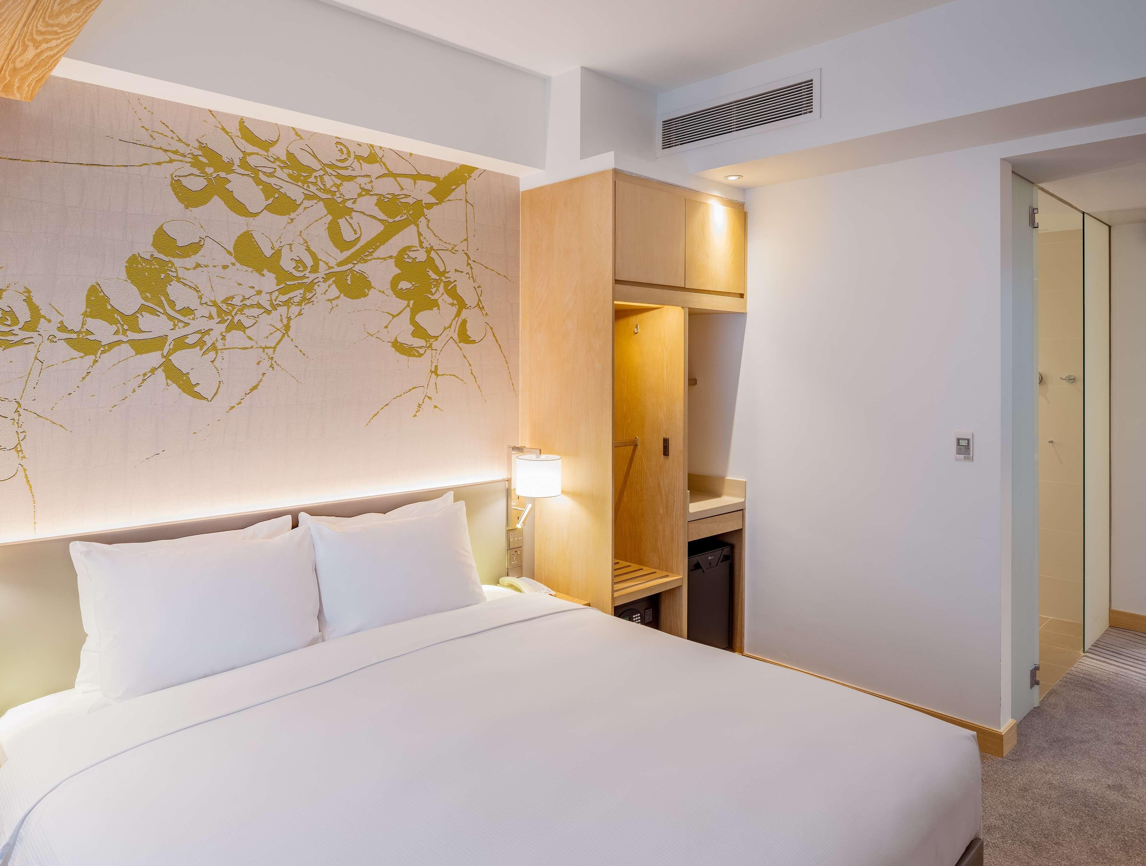 Hilton Garden Inn Singapore Serangoon  Bagian luar foto